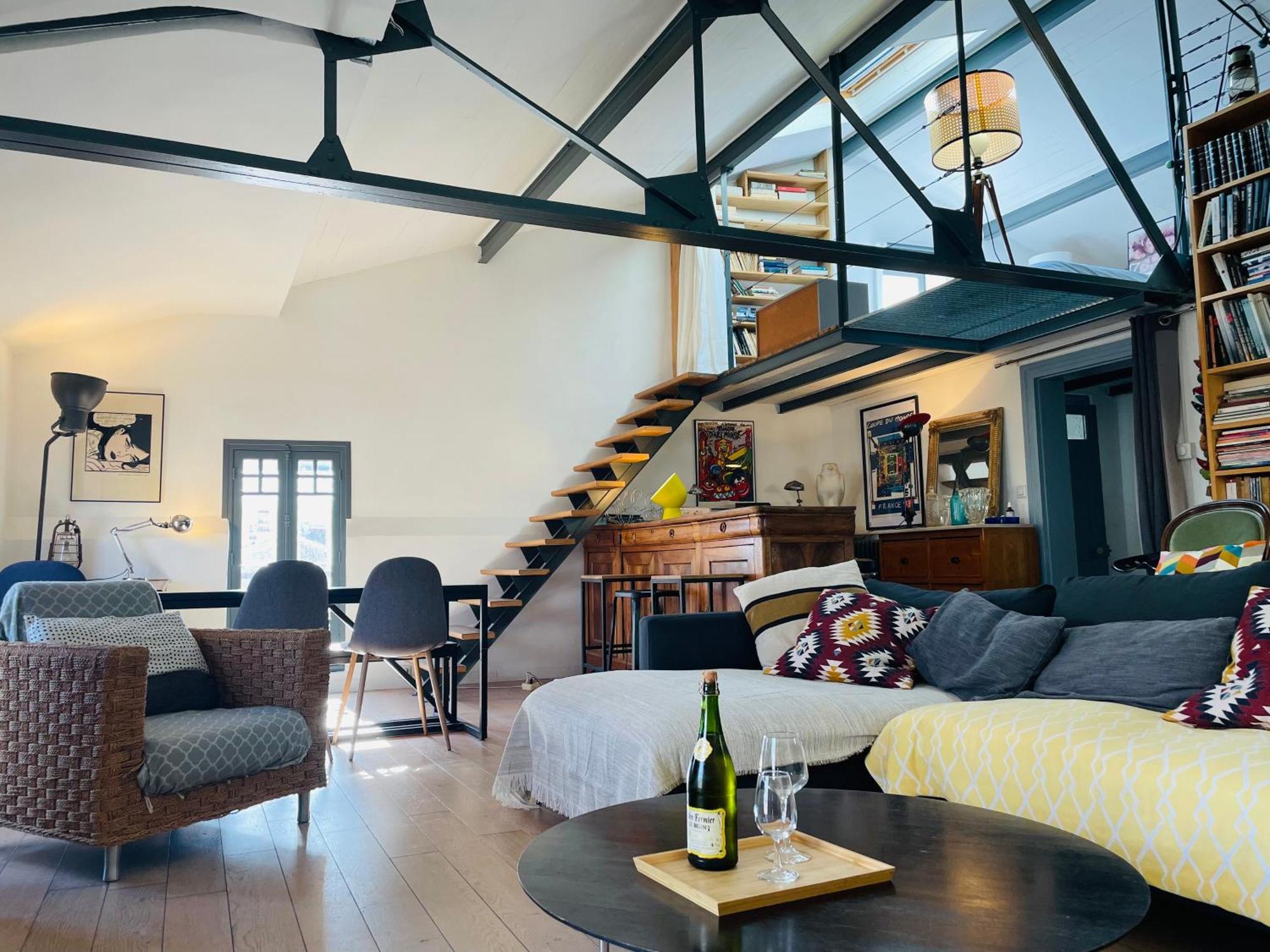Apartamento Loft 120m2 Avec Terrasse Centre Historique