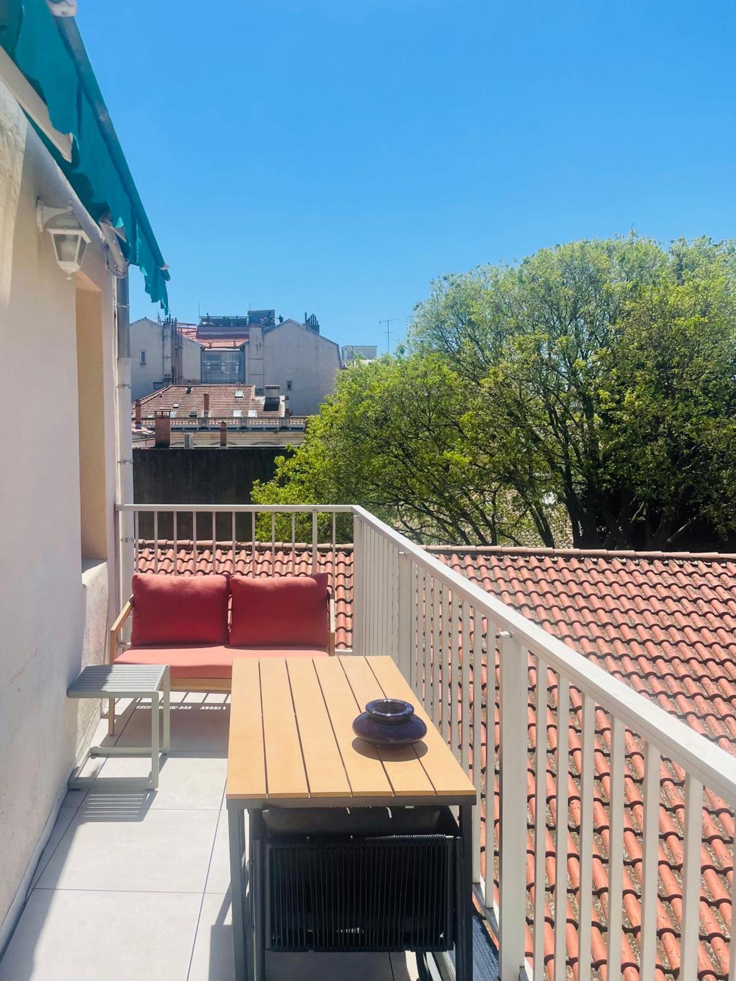 Loft 120m2 Avec Terrasse Centre Historique Apartamento Montpellier