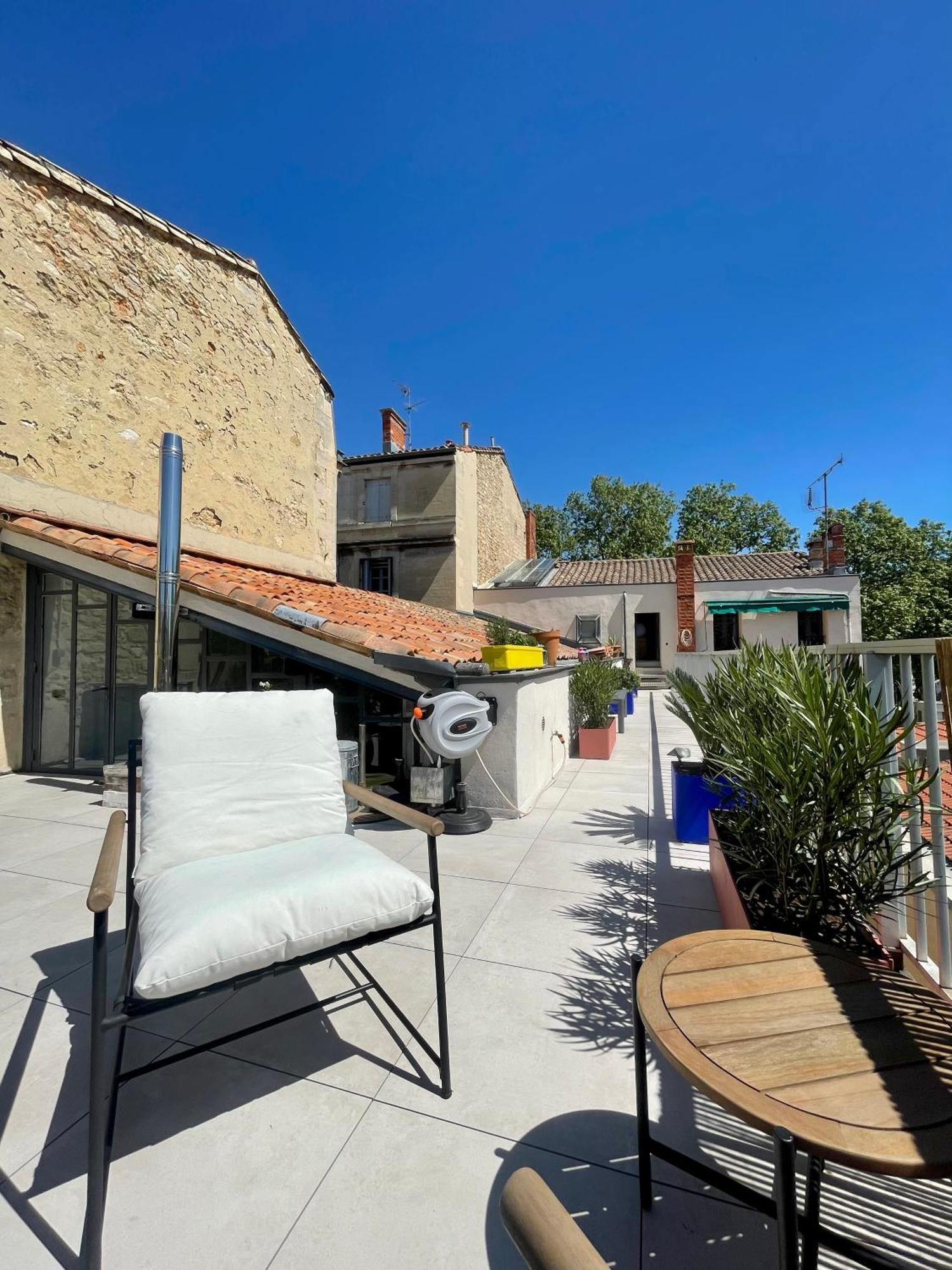 Loft 120m2 Avec Terrasse Centre Historique Apartamento