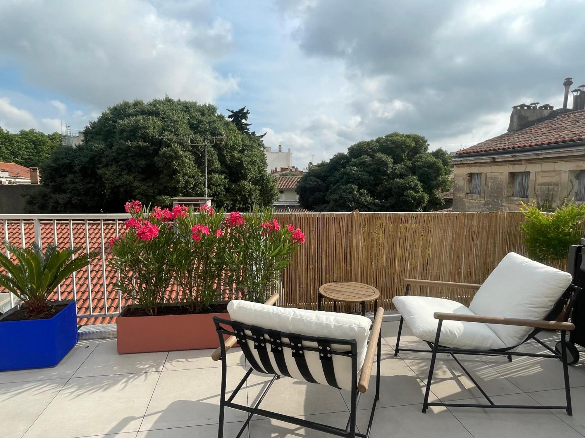 Loft 120m2 Avec Terrasse Centre Historique * Montpellier